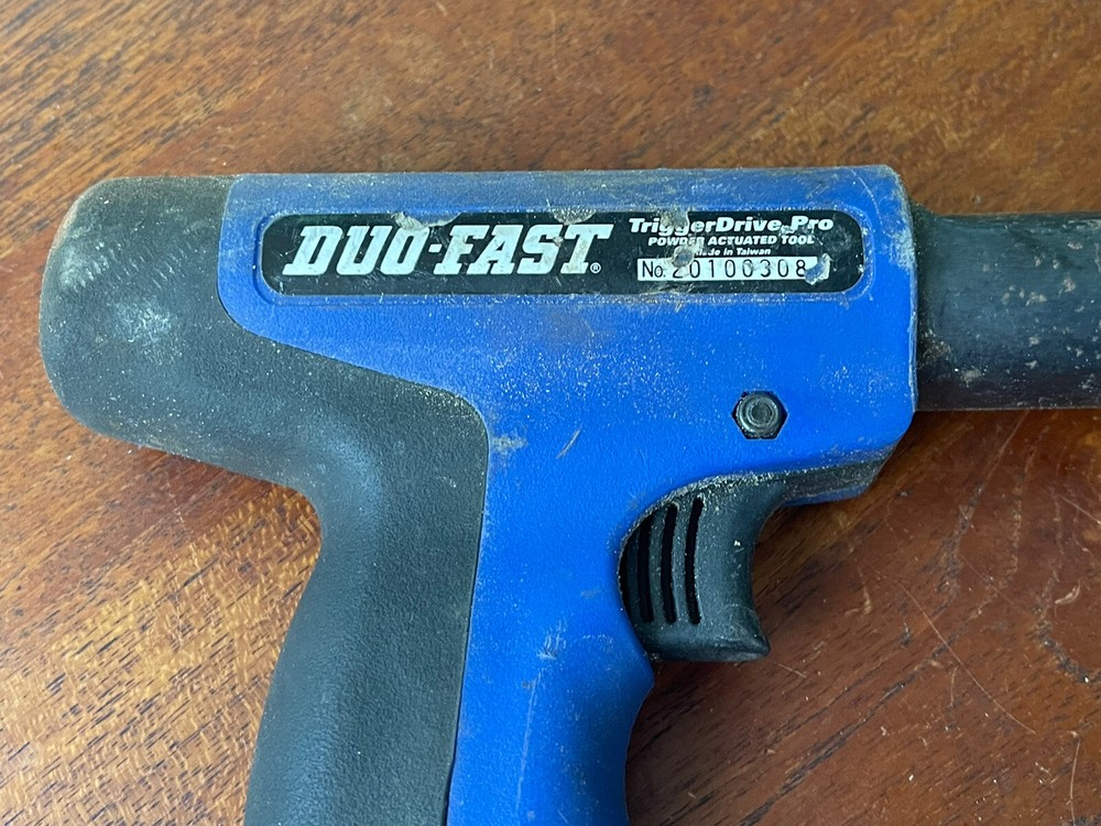 DUO-FAST Trigger Drive Pro Powder Actuated Tool