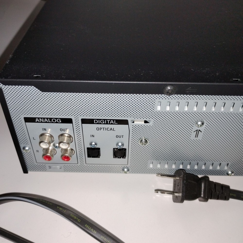 Sony RCD-W500C/W100 CD Compact Disc Recorder With Instructions And Remote