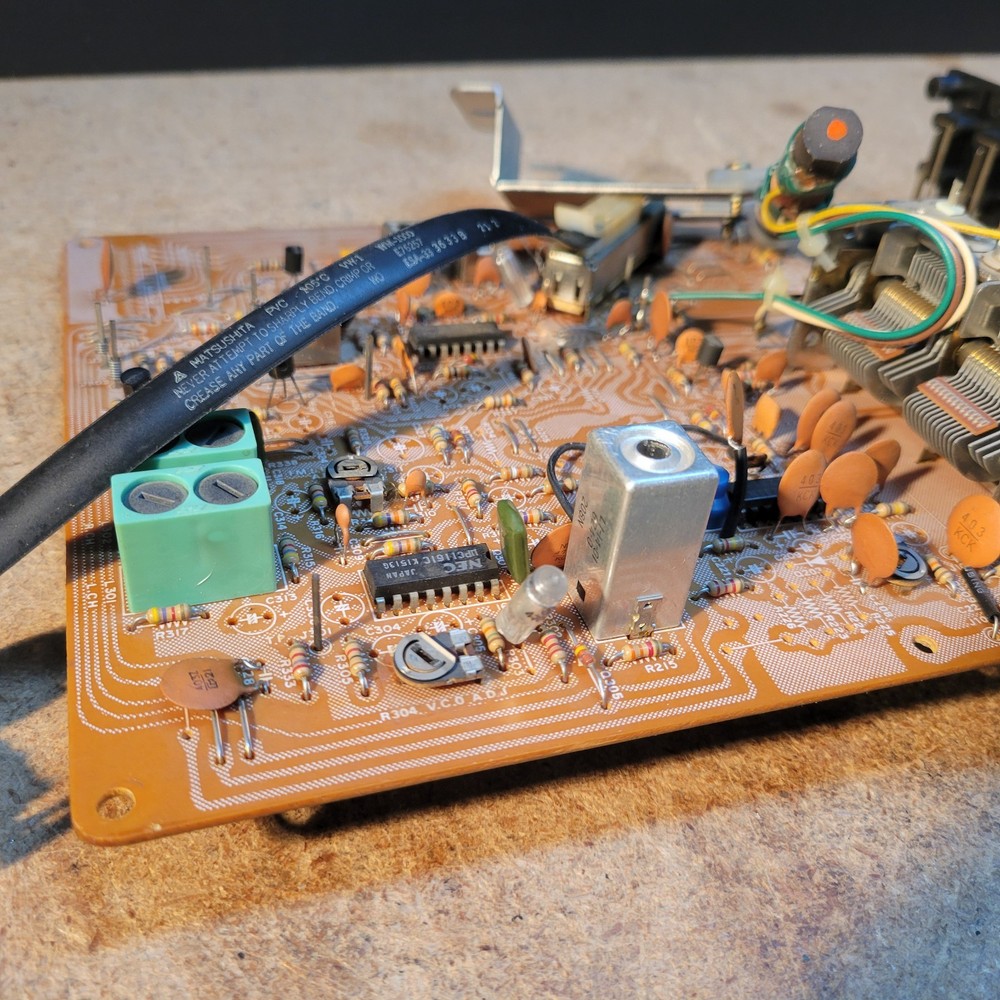 Marantz SR-2000 Tuner board