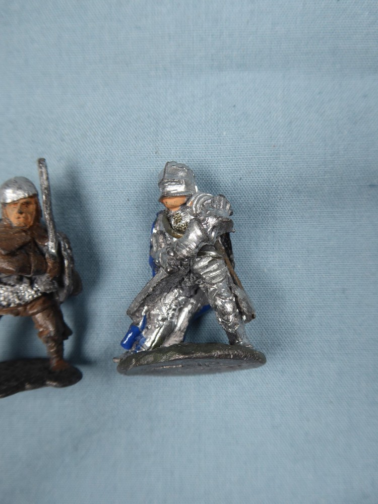 Warhammer/D&D/Grenadier/Citadel/Ral Partha?- 3 x Warriors