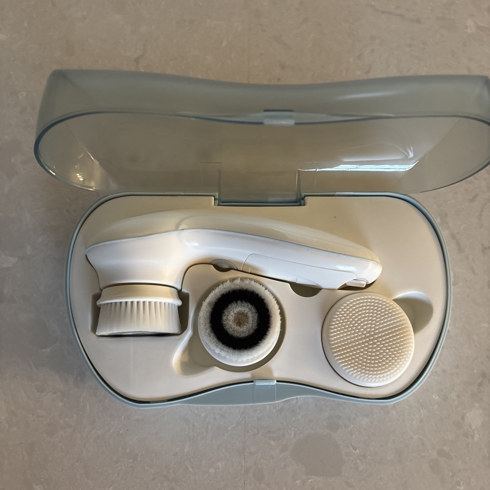 New Vanity Planet Ultimate Skin Spa Cordless Facial Cleansing Brush Set