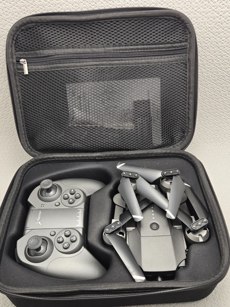 Attop X-PACK 18 Quadcopter Drone with Controller, 2 Batteries & Case