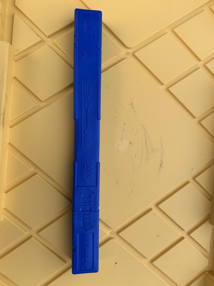 BMW Emergency Warning Safety Hazard Triangle E60 E82 E90 E92 E93