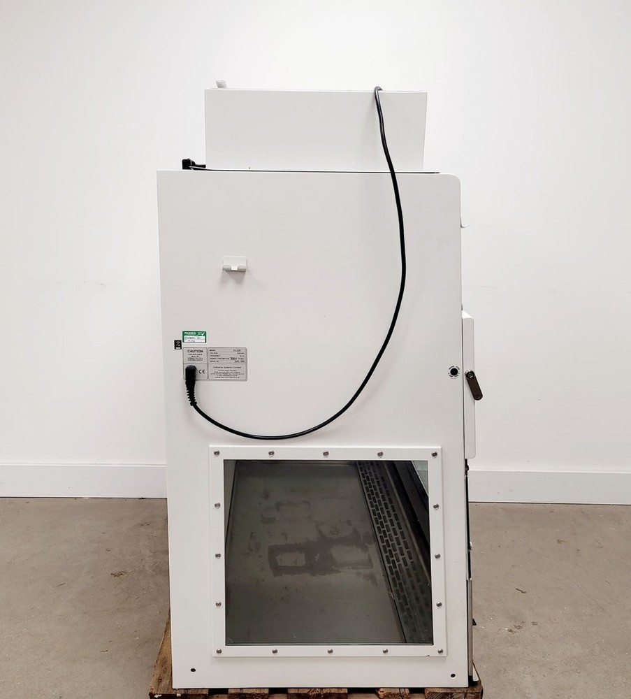 Labcaire Model SC12R Recirculating Class II Safety Cabinet Lab