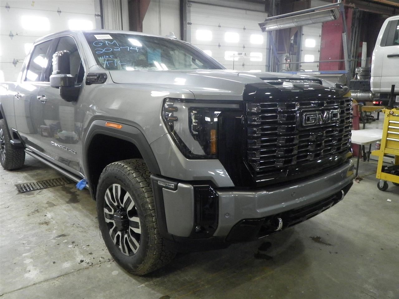 2026 Sierra Denali 2500 Ultimate Windshield Camera 85010750