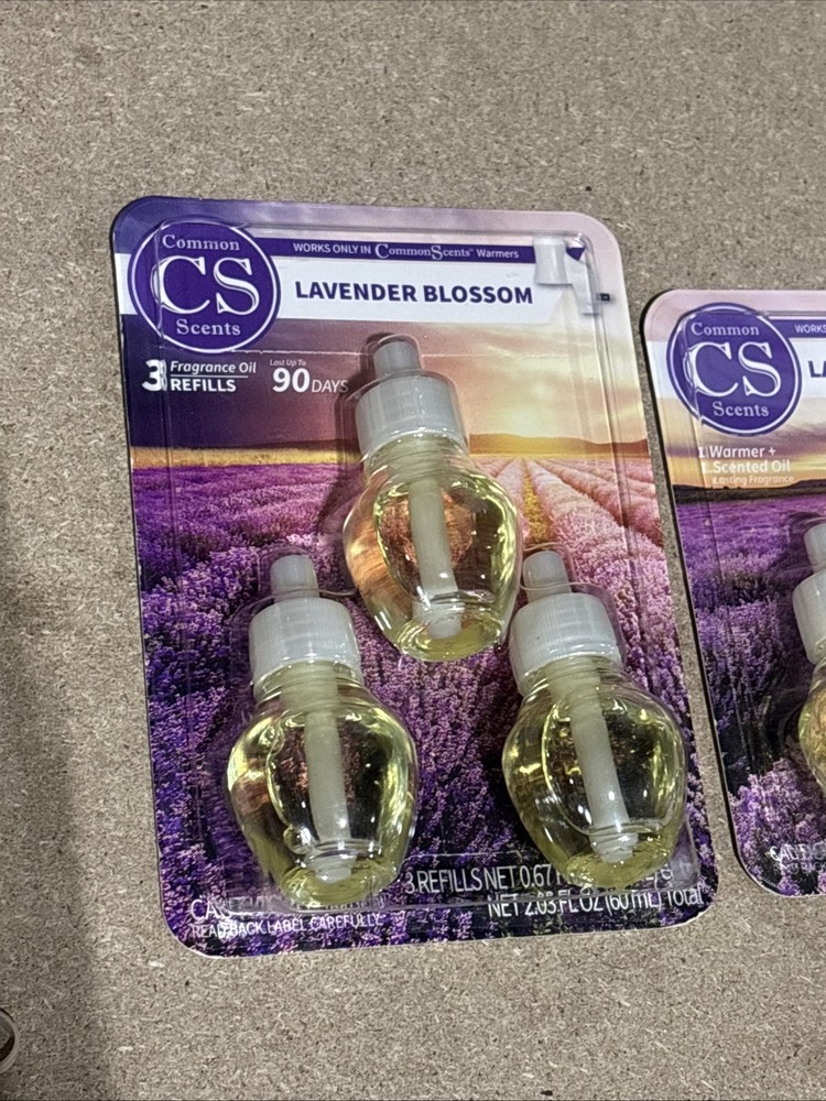 Common Scents Plug-In Essential Oils Diffuser Set + 3 Refills Lavender Blossom