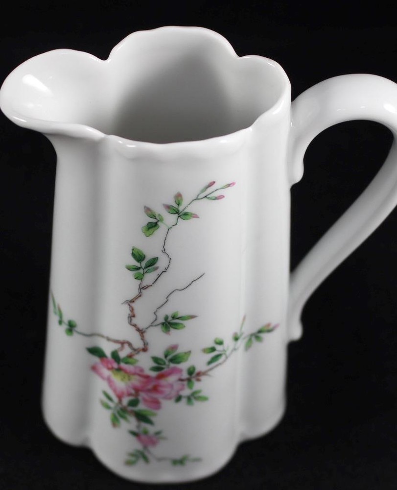 Haviland EGLANTINE 8 Ounce Pitcher GREAT CONDITION