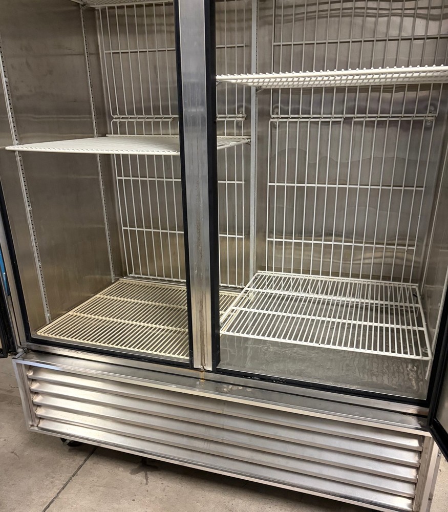 True TS-49F Two Section Reach-In Freezer