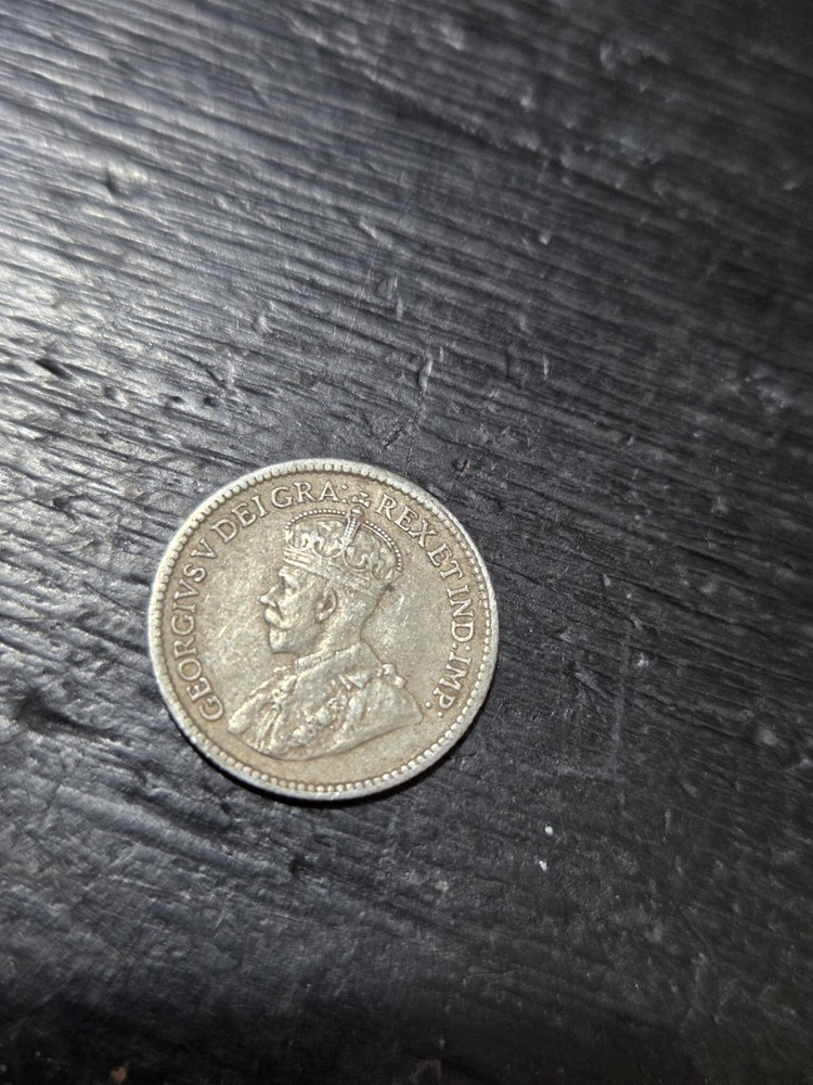 1914 Canada 5 Cents Silver!