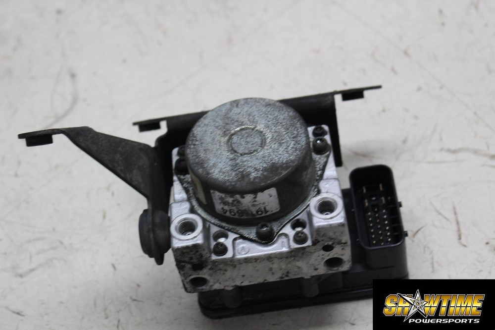 2012 VICTORY CROSS ROADS CUSTOM ABS PUMP UNIT MODULE