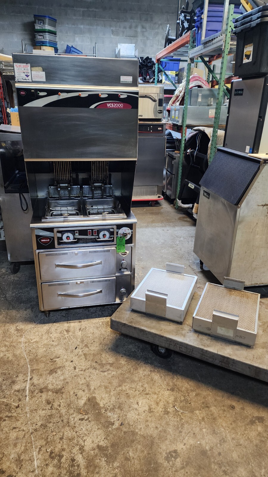 Wells Wvgf VCS2000 VENTLESS DOUBLE FRYER W/2 WARMER DRAWERS