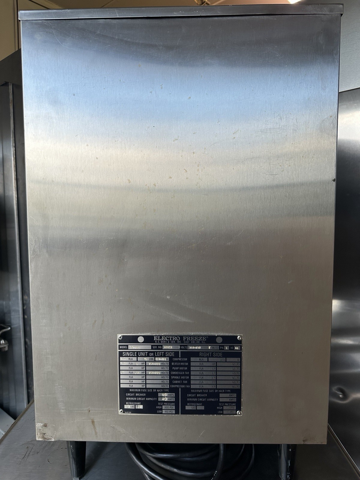 Electrofreeze Commercial Countertop Ice Cream Machine – Single Phase – 208/230 V