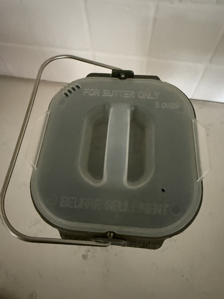 Toastmaster Corner Bakery Automatic Bread Maker Machine Model 1170S Butter Cover