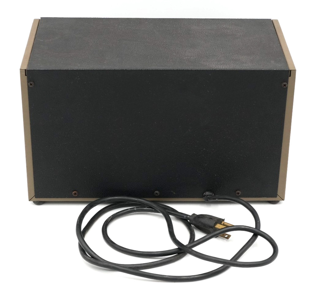 B&K E-310B Precision Audio Wave Generator - Parts / Not fully working