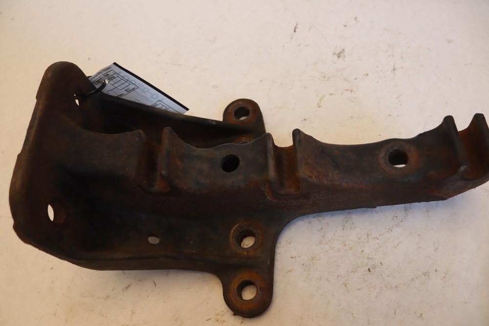 2008-2025 FREIGHTLINER CASCADIA 125 FRONT CAB MOUNTING SUPPORT BRACKET OEM