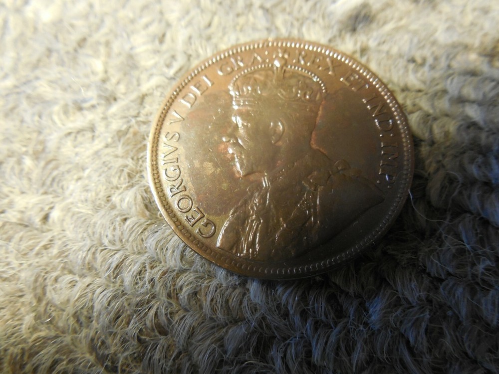 1916 Canadian Large Cent in VF+ condition.  But you decide!!!!