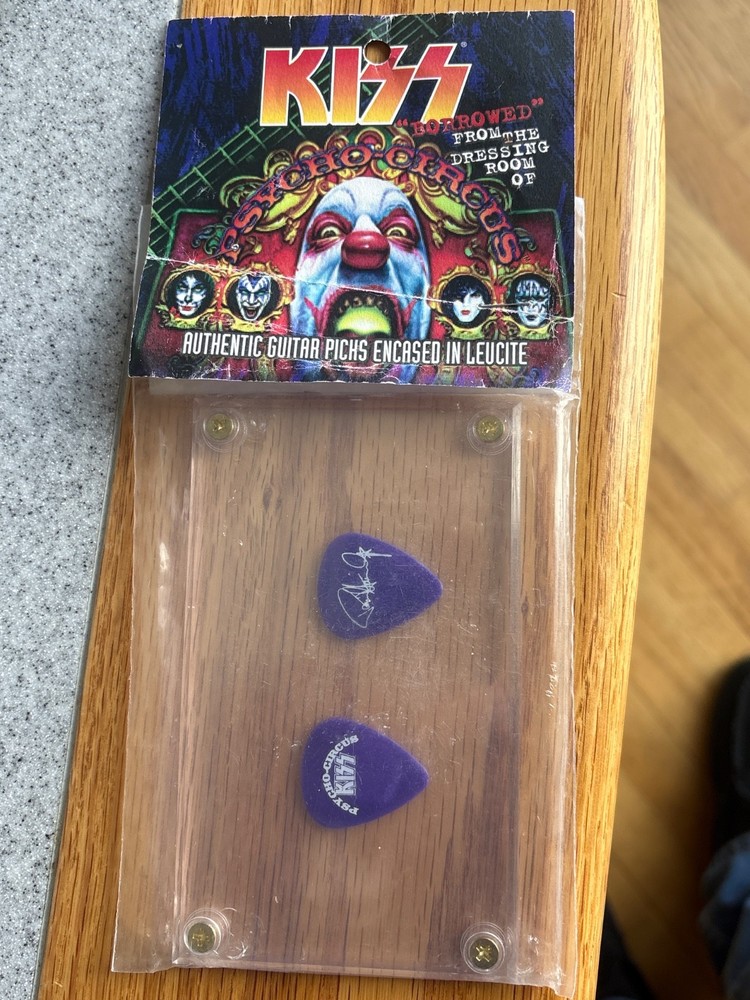 KISS PSYCHO CIRCUS  Borrowed From The Dressing Room GUITAR PICK Set Paul Stanley