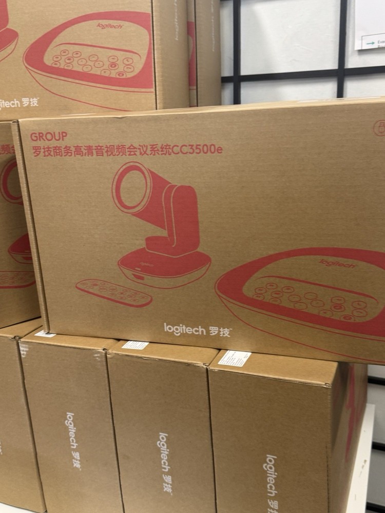 Logitech Group CC3500e Conference Camera, USB hub, USB cable , Remote,camera Mou