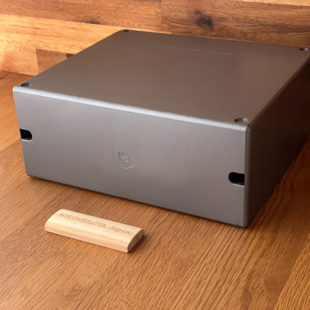 TEAC Stackable Telescoping MiniDisc Storage Unit Case Holds 32 MDs Gray #47