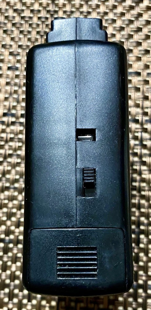 Vivitar Auto 200 Flash with Case, Tested With Battery and Powers On