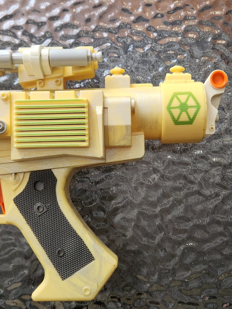 2004 STAR WARS General Grevious Electronic Blaster