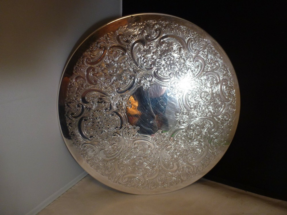 Vintage Silverplate 9" Round Etched Serving Trivet Plate Made In England Signed