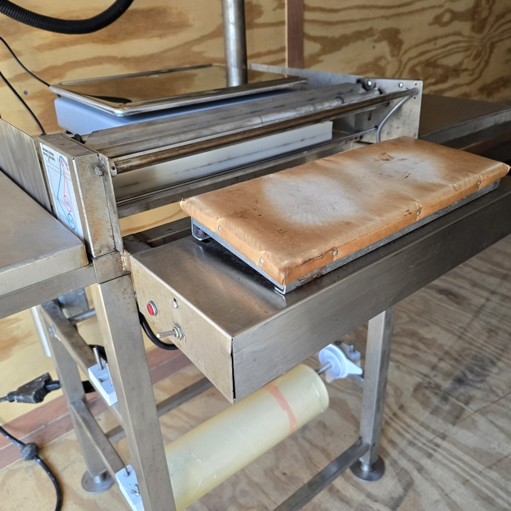 Meat Wrapper Wrap Station DPS-4600 Scale & Labeler