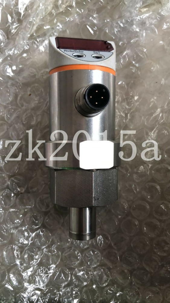 RM168907501 fast ship by DHL OR EMS