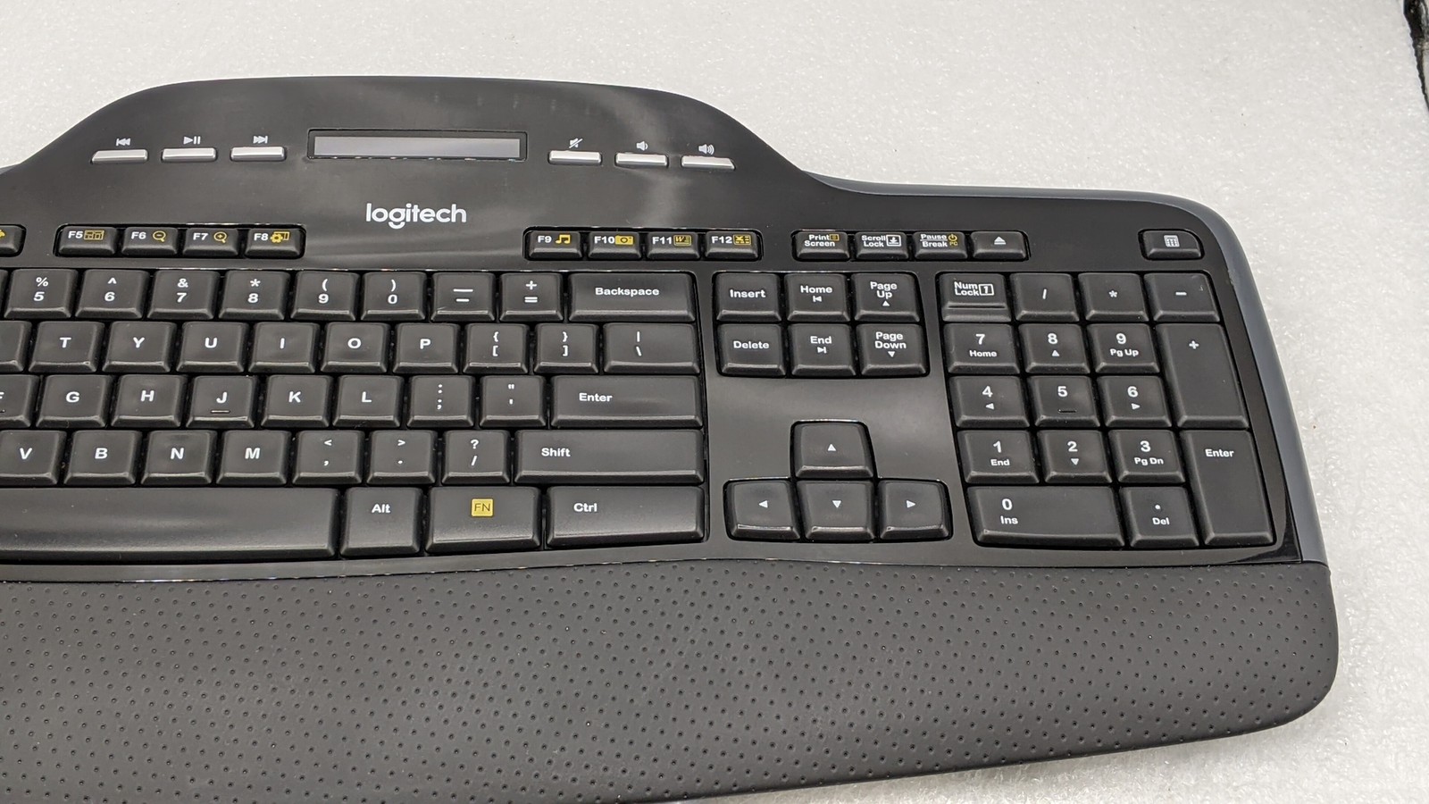 Logitech MK710 Wireless Keyboard Bundle With M705 Mouse & Unifying Receiver