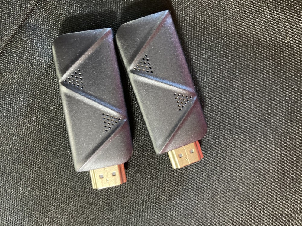 Wireless HDMI Transmitter and Receiver Kit