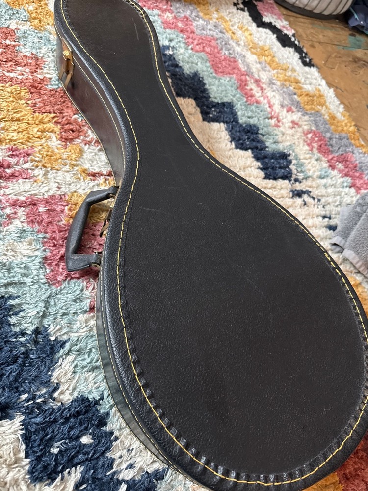 Franciscan Mandolin 8String Used With Leather Hard Case