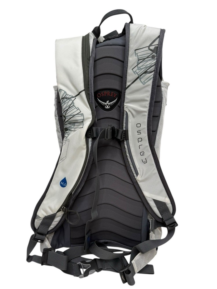 Osprey Karve 11 Backpack Ski Snowboard Hydration Pack Gray White Size M/L
