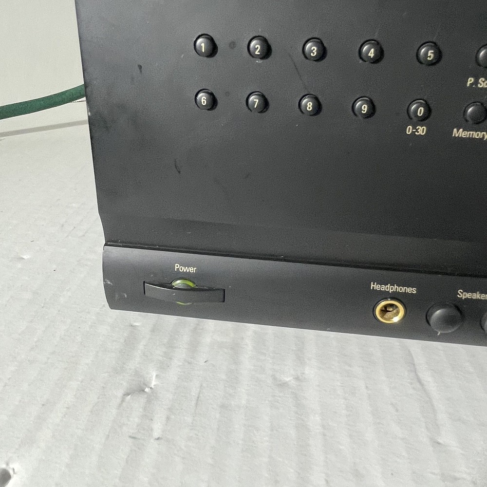 Harmon Kardon AVR20II Receiver TESTED NO REMOTE