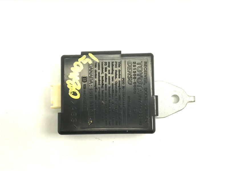 Door Control Receiver Module 89741-33390 Fits 2002-2003 Lexus ES300 39699