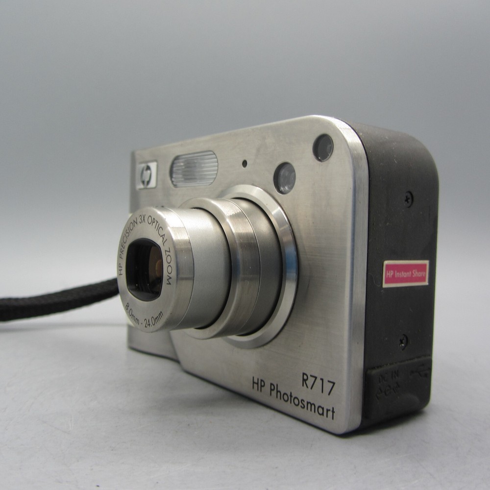 HP Digital Camera Photosmart R717 6.2MP Silver Tested
