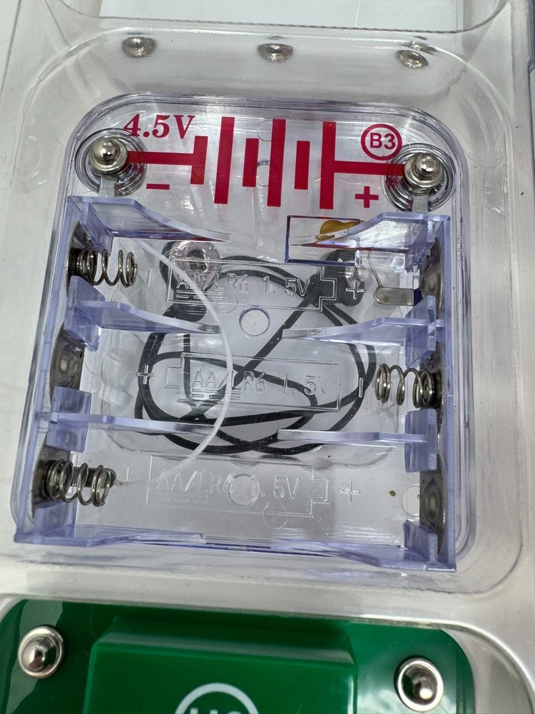 Snap Circuits 203 Electronic Experimental Kit Complete with Manual 200+ Projects