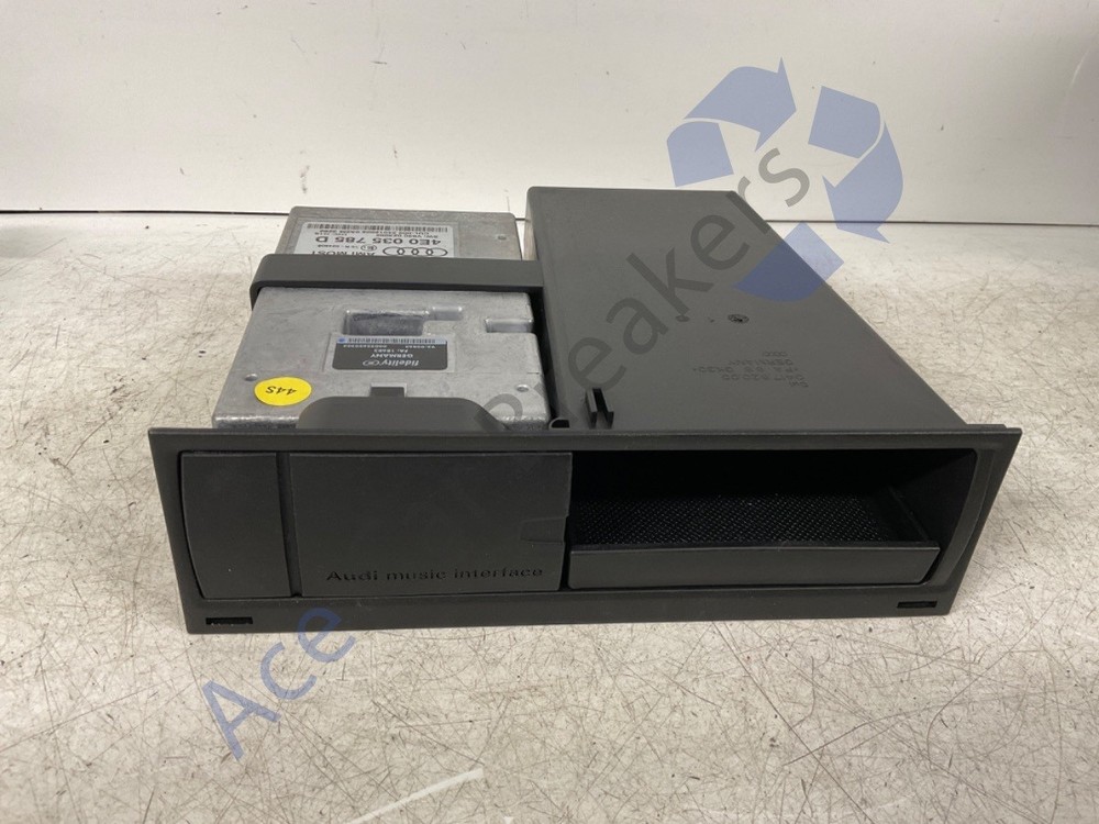 Audi A5 8T 07-11 Pre-Facelift Multimedia Interface Box  4E0035785D