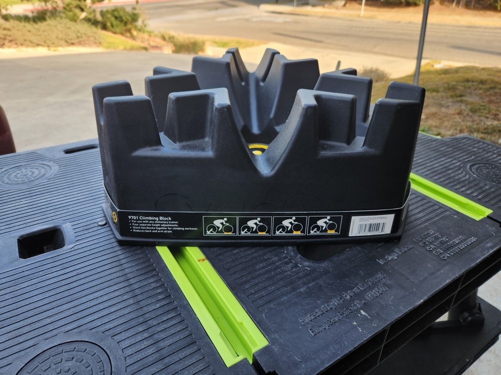 Saris / CycleOps Indoor Bike Trainer Stackable Climbing Block NEW