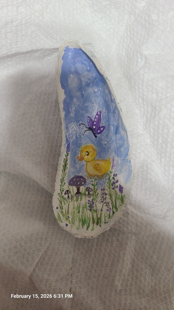 Spring Decor (5) Oyster Shells Hand Painted great for your Spring Decorating