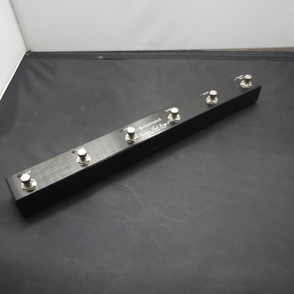 One Control Iguana Tail Loop 2 Switcher