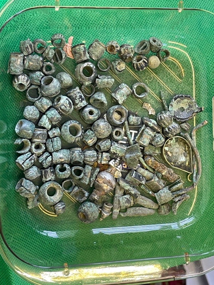 ancient roman lots beads 2000+ Years Old