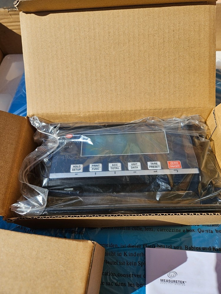 MEASURETEK 12R965 Platform Counting Bench Scale,LCD (S1Oflr)