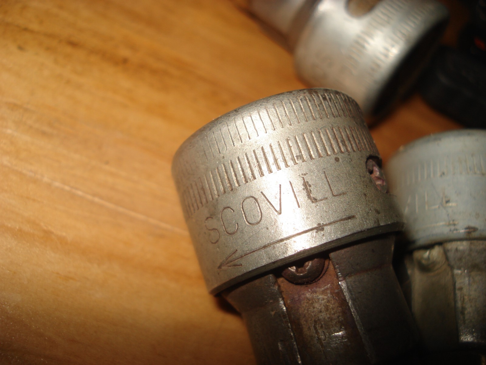 Lot of 5 Scovill Female twist lock push to connect quick air coupler 3/8 NPT