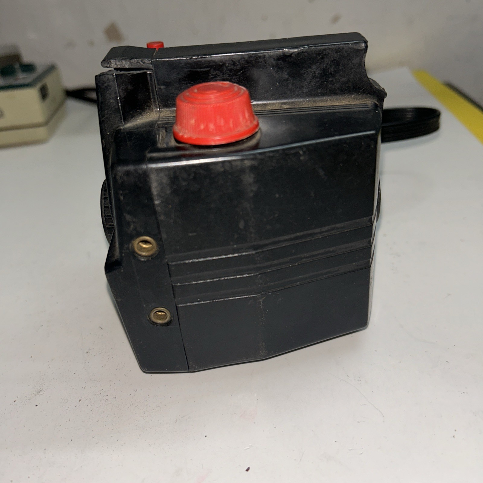 VINTAGE Imperial Mark XII Flash Camera UNTESTED