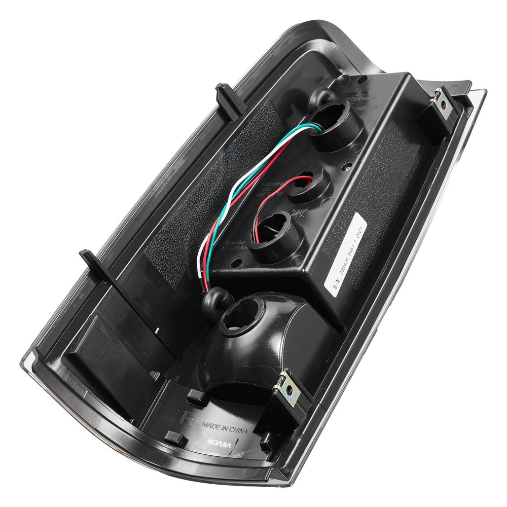 NEW VEVOR Tail Light Assembly Compatible with 2003-2006 Chevy Silverado 1500 150