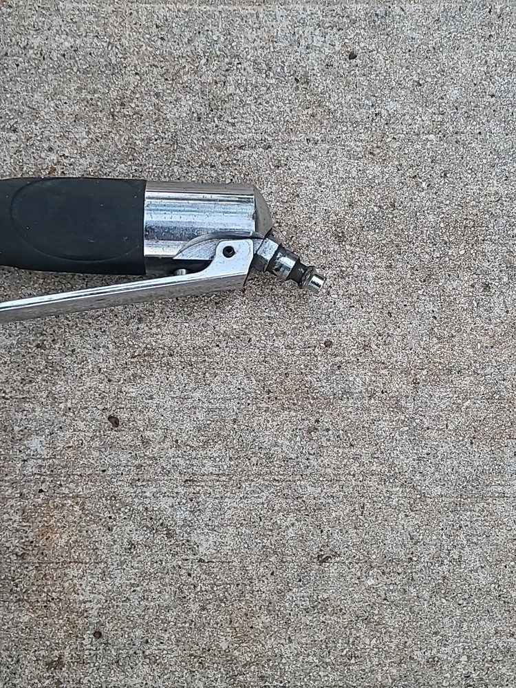 WEN 61635 5-in-1 Pneumatic Multi-Function Tool No Attachement. Orginal.....