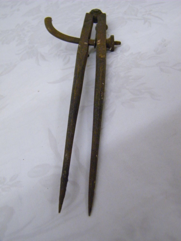 Vintage Metalworking Tool Measuring Calipers