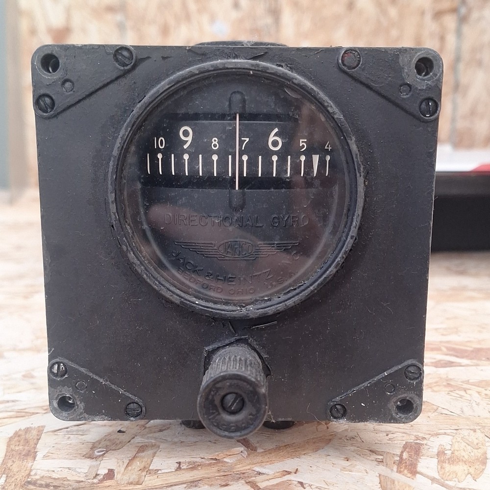 Directional gyro Piper