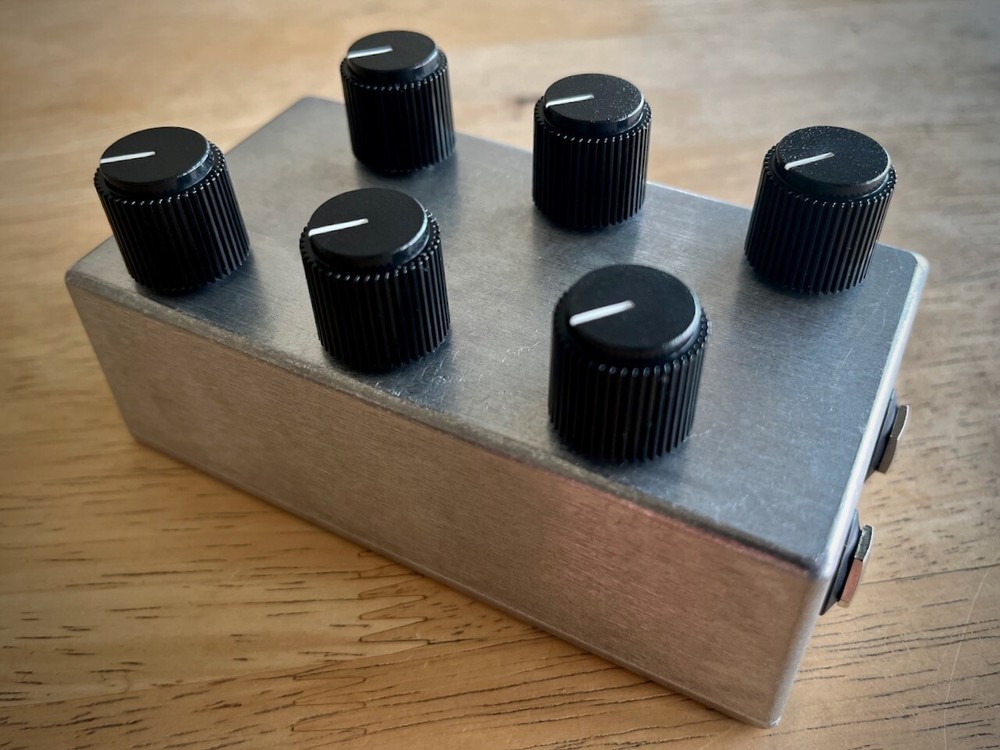 3×2 Matrix Mixer (Handmade, Rucci)