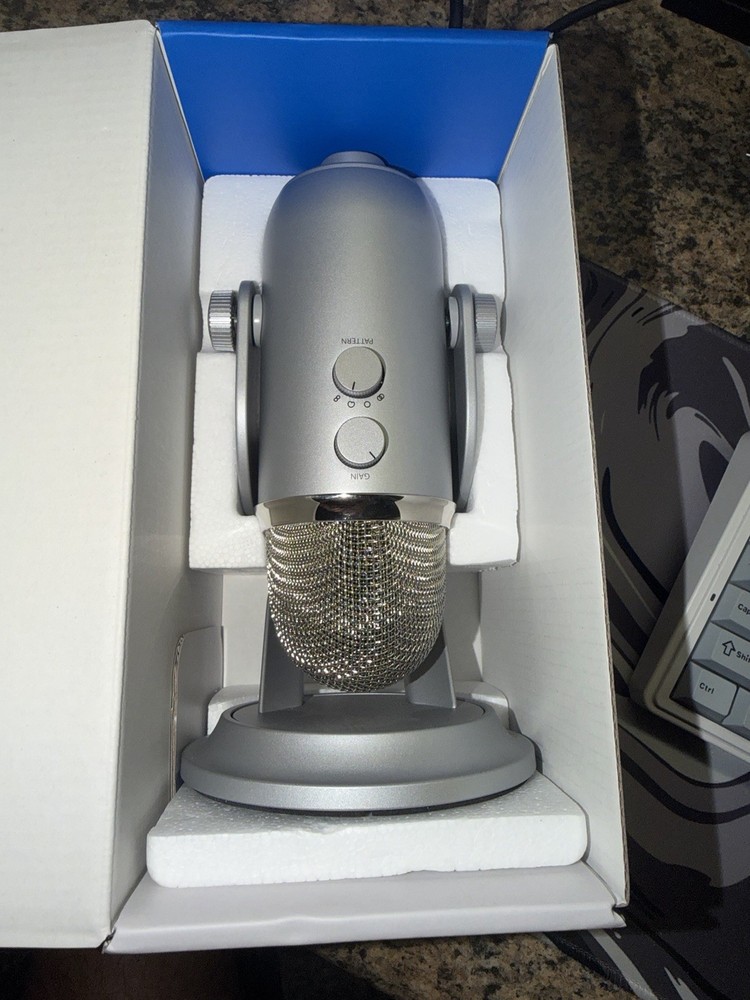 Blue Yeti USB Microphone